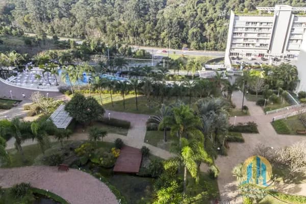 Apartamento à Venda no Condomínio Resort Tamboré – 133 m², Vista Permanente e Torre Central