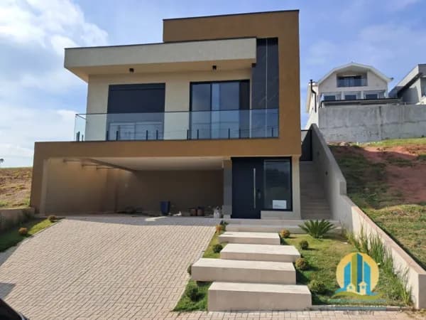 Casa Semi- Térrea com Piscina e Área Gourmet
