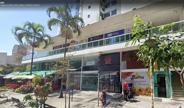 Loja Comercial à Venda na Lopes Trovão – Ponto Nobre em Icaraí com Dois Pavimentos!