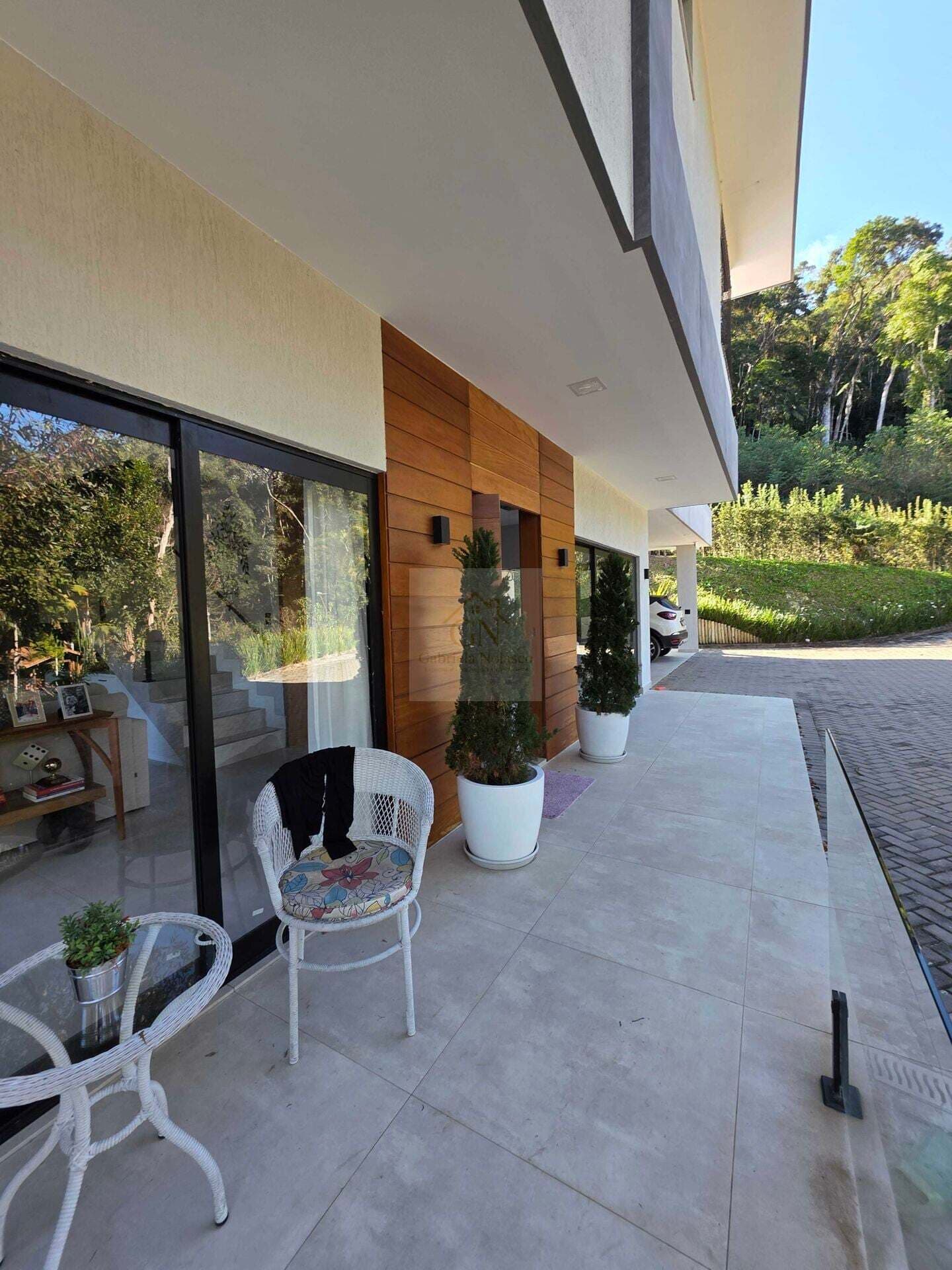 Casa no Condomínio Roseiral - Viva cercado pela natureza em uma residência que une sofisticação, conforto e exclusividade
