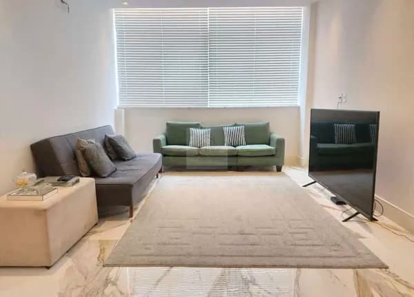 Ap. Reformado por Arquiteto em Icaraí | 3 Quartos (1 Suíte) | Cód. 4717