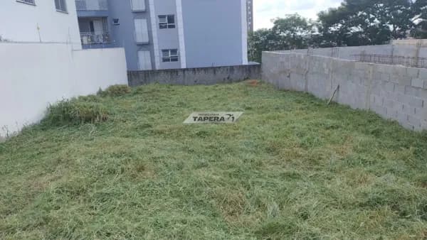 Terreno à venda