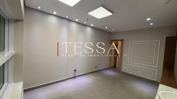Sala comercial no Trio by Lindenberg