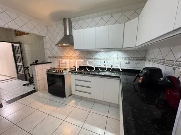Casa à Venda com 2 Dormitórios (1 Suíte Climatizada) no Bairro Nova Piracicaba – Piracicaba/SP