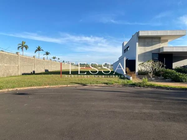 Lote/Terreno em Piracicaba - Residencial Terras de Ártemis (Ártemis)