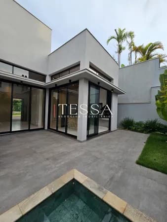 Casa térrea à venda no Condomínio Damha II em Piracicaba/SP – 4 Suítes e Piscina
