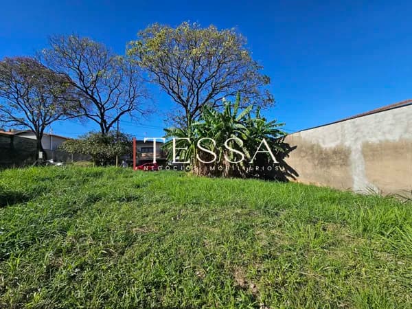 Terreno à venda no bairro Nova Piracicaba em Piracicaba