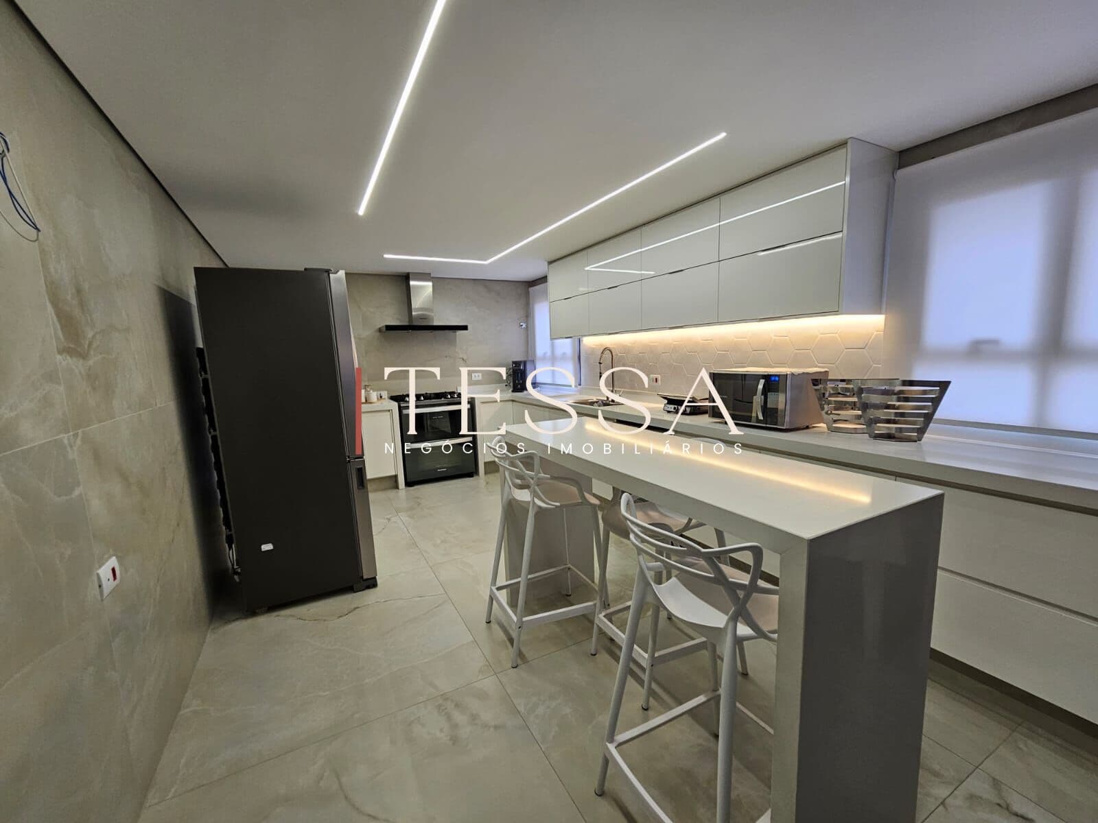 Apartamento à venda em Piracicaba, Jardim Elite, com 3 quartos, com 163 m²