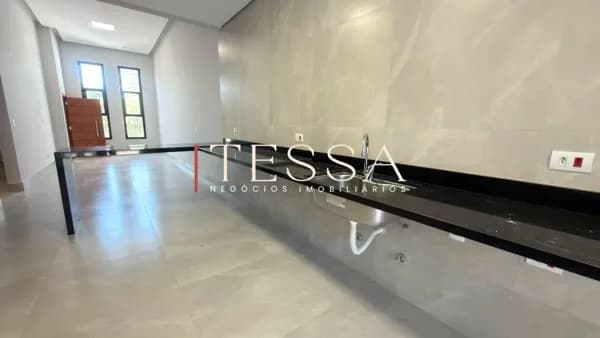 Casa à venda Condominio Monaco - 140 m2 com piscina