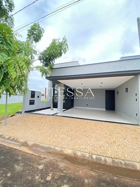 Casa em condomínio