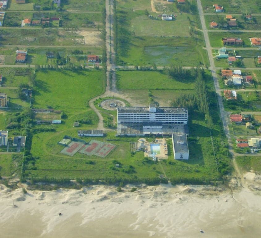 Terreno à venda no bairro Praia de Itapiruba em Laguna/SC