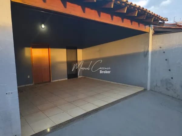 Casa 3 Quartos sendo uma suíte, Garagem 2 carros, Espaco para Pet, Regissol, Mirassol,
