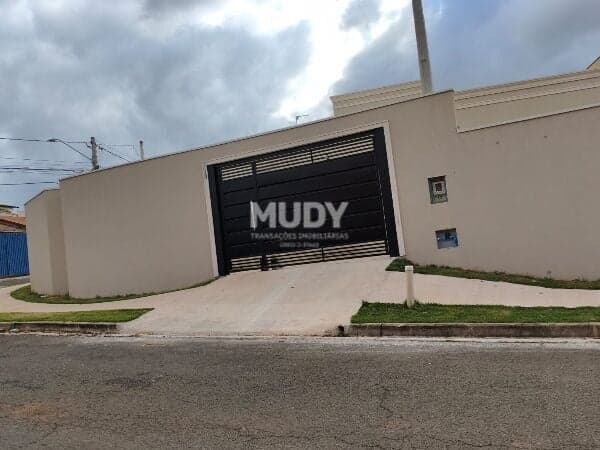 Casa em Indaiatuba - Jardim Regina