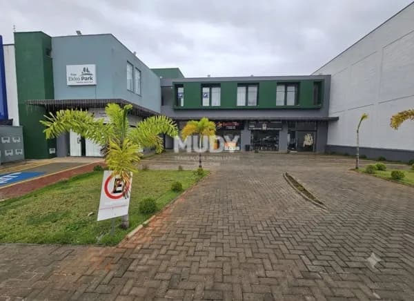 Sala comercial com banheiro e ar condicionado nova em ótimo ponto - Indaiatuba SP
