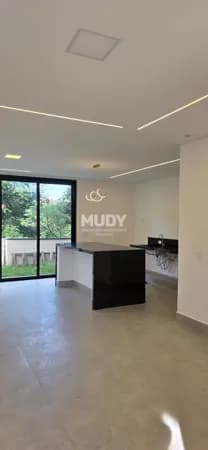 Casa sobrado novo com 3 quartos sendo 1 suíte em Indaiatuba SP