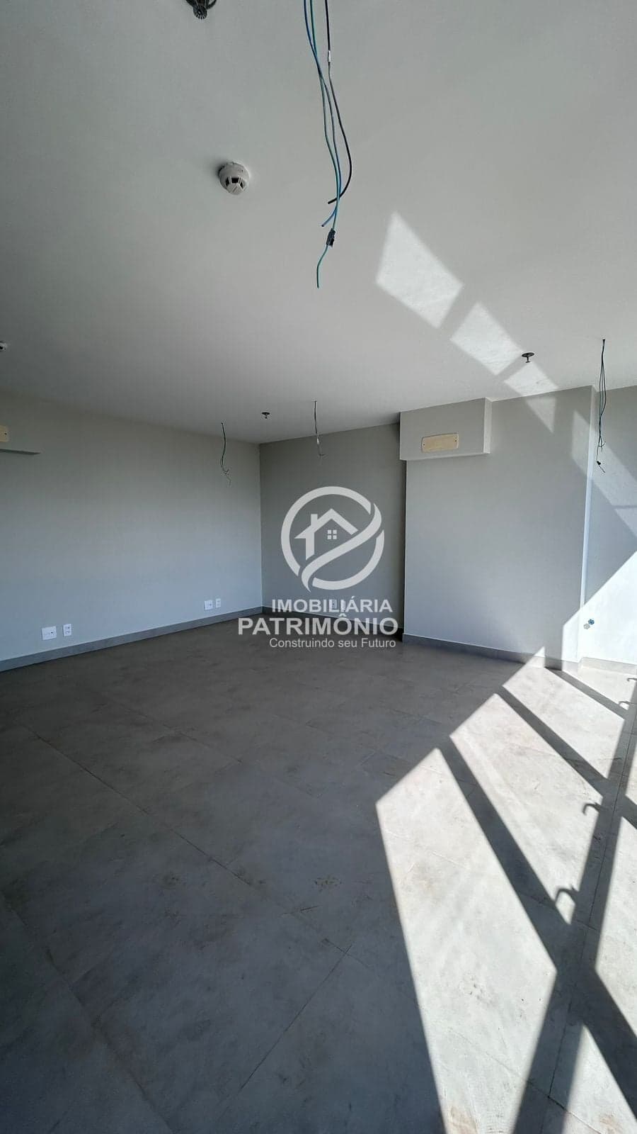SALA COMERCIAL NO SUNSET