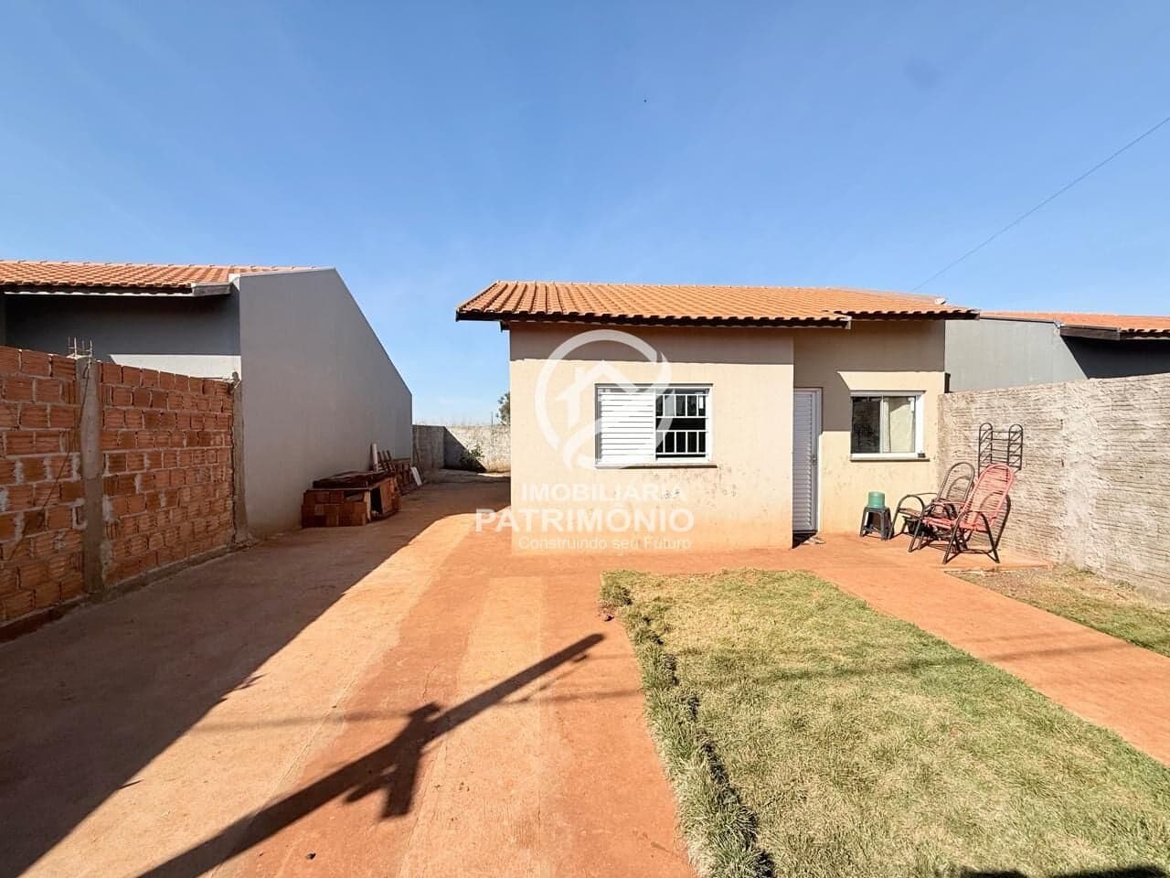 CASA A VENDA NO RINCÃO