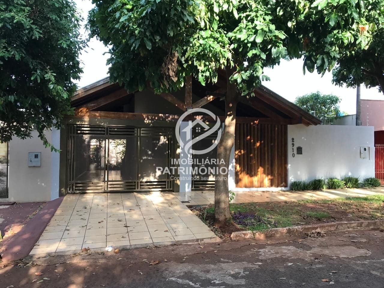 CASA A VENDA NO BNH II PLANO