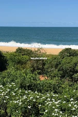 Terreno á venda na Praia do Estaleiro em Balneário Camboriú SC