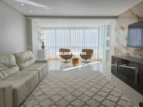 Locação anual apartamento com 3 suítes e 3 vagas mobiliado e equipado localizado na Av. Brasil em Balneário Camboriú.