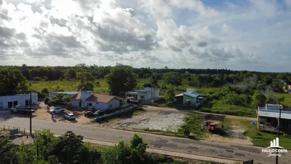 Lote na área comercial em Guaratiba