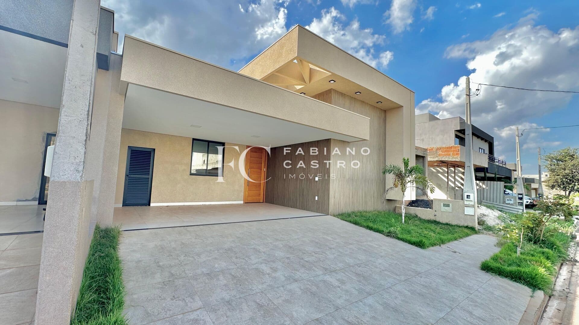 Casa de Condomínio em Mirassol - Residencial Set Life II