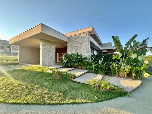 Linda CASA à VENDA no Condomínio Botanic Residence!!
