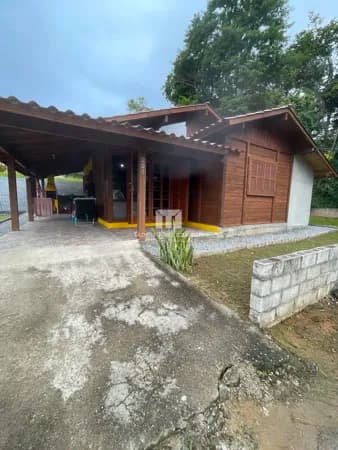 Casa em Alto Perequê, Porto Belo/SC