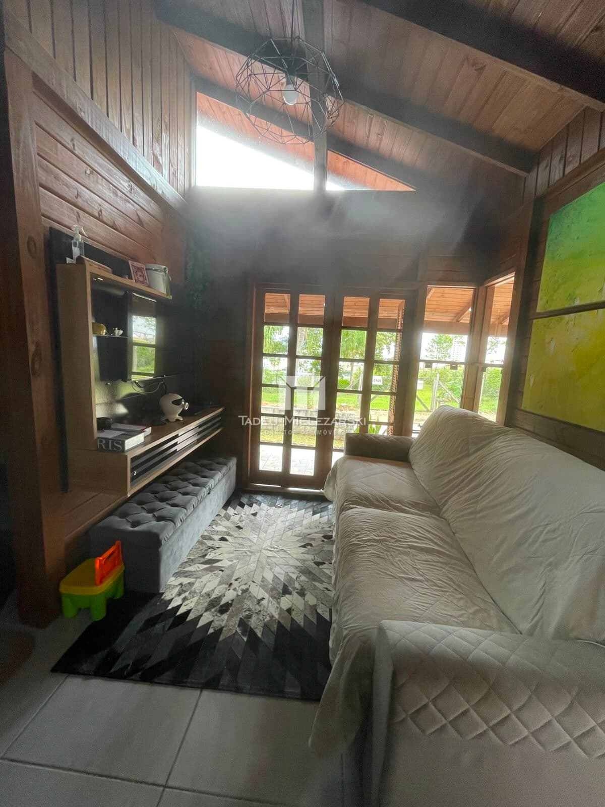 Casa em Alto Perequê, Porto Belo/SC