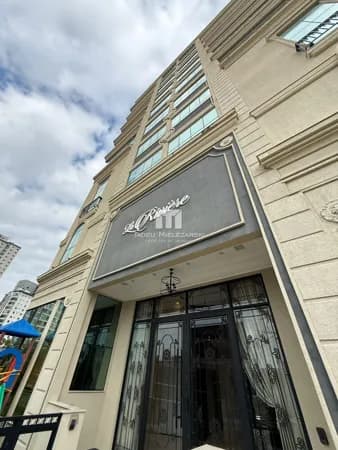 Apartamento em Meia Praia, Itapema/SC