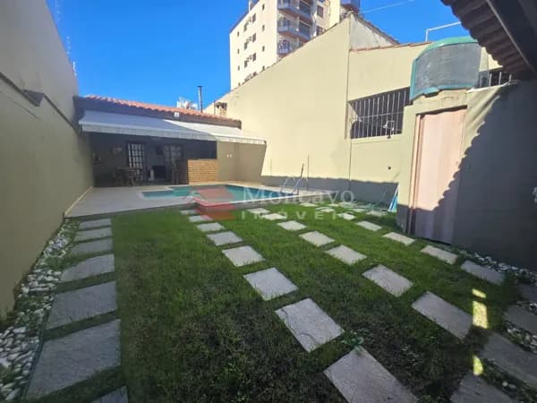 Casa com 3 quartos à venda na Martim de Sá.