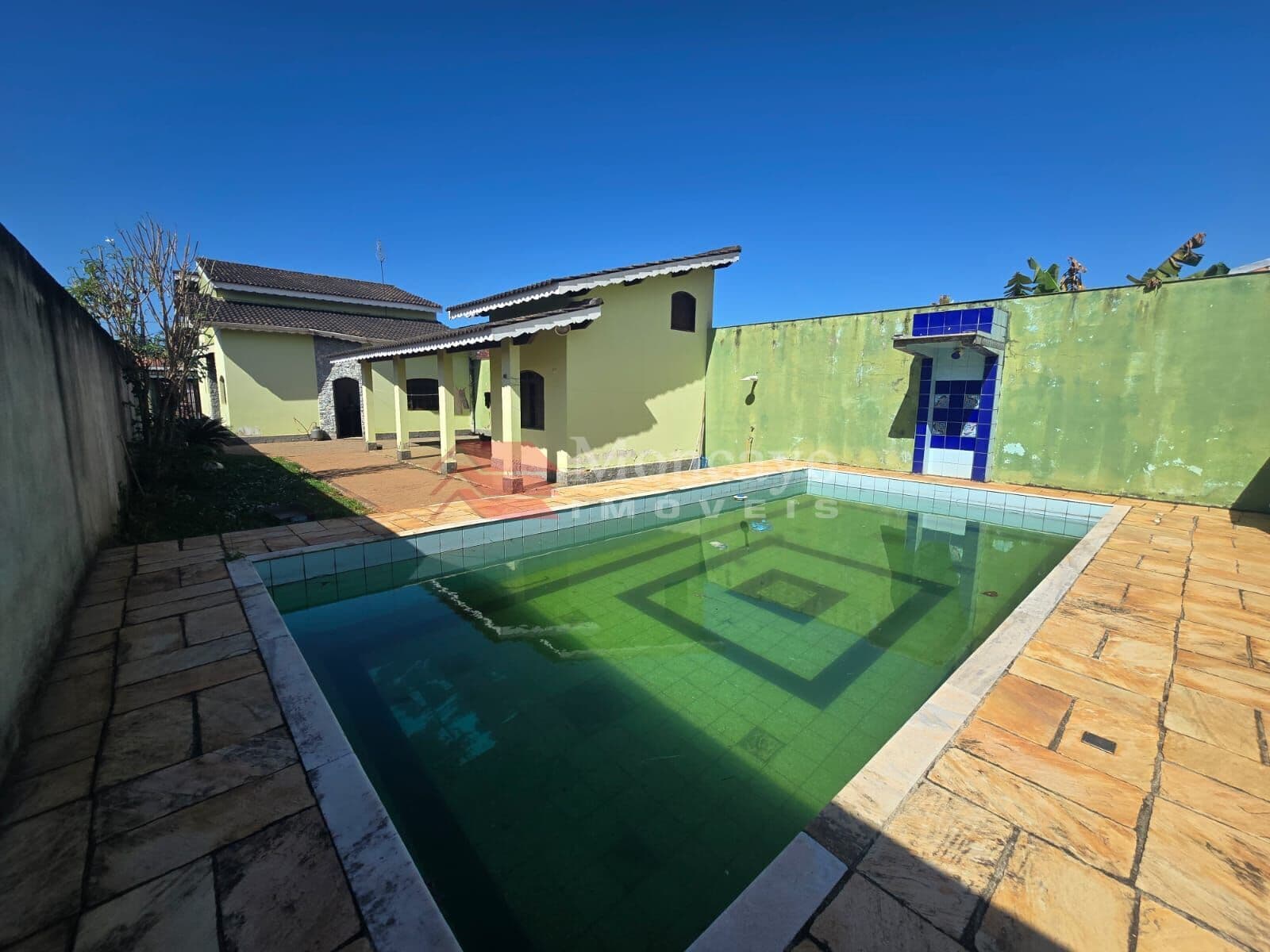Casa com 3 quartos à venda na Praia das Palmeiras.