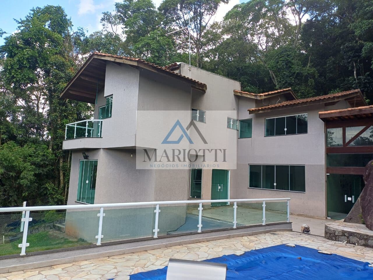 Sobrado de Alto Padrão à Venda – Condomínio Parque Suíça | Santa Inês – Caieiras/SP