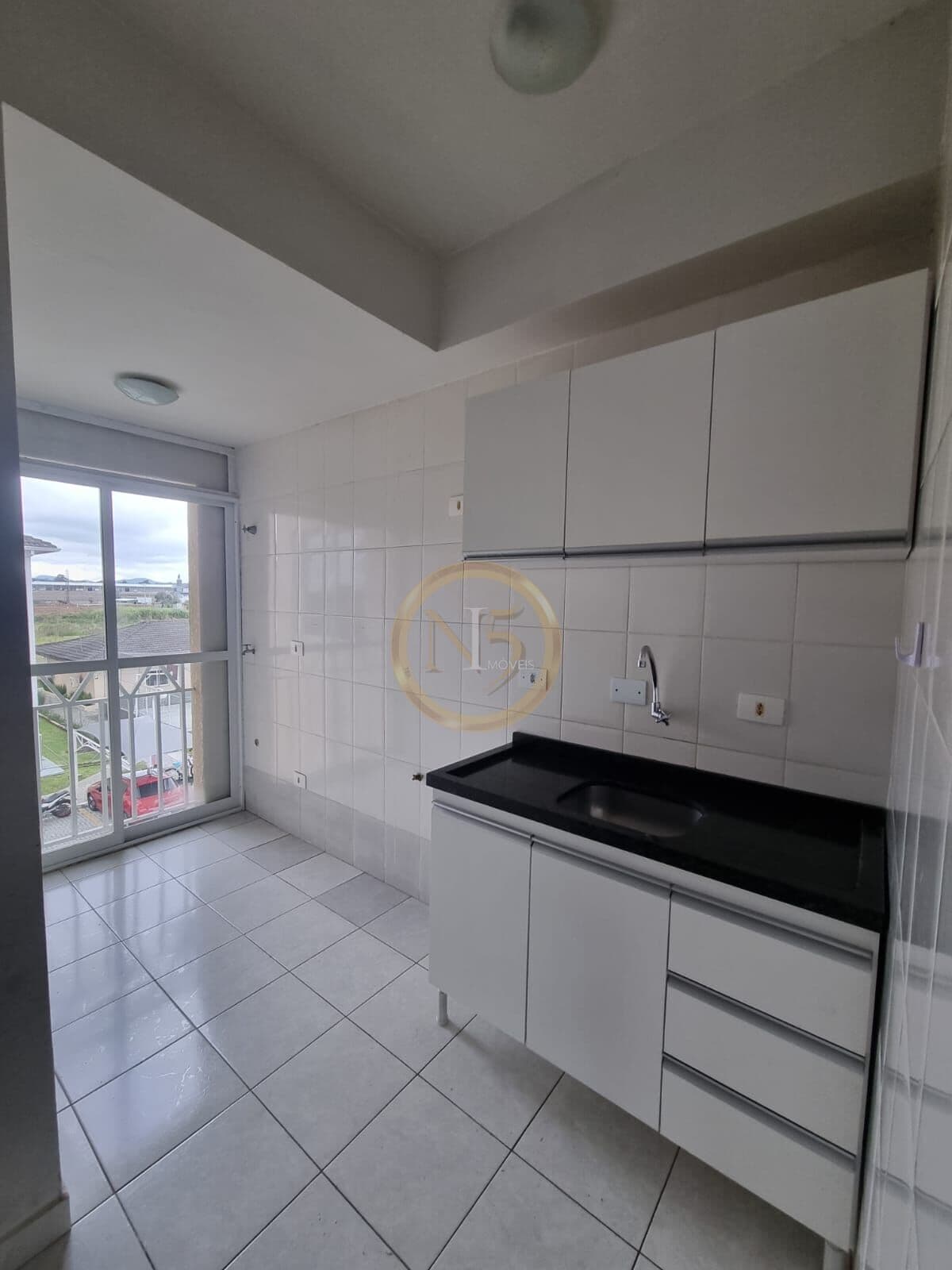 Apartamento com 3 Quartos e Suíte no Guatupê | Último Andar | Garagem Coberta
