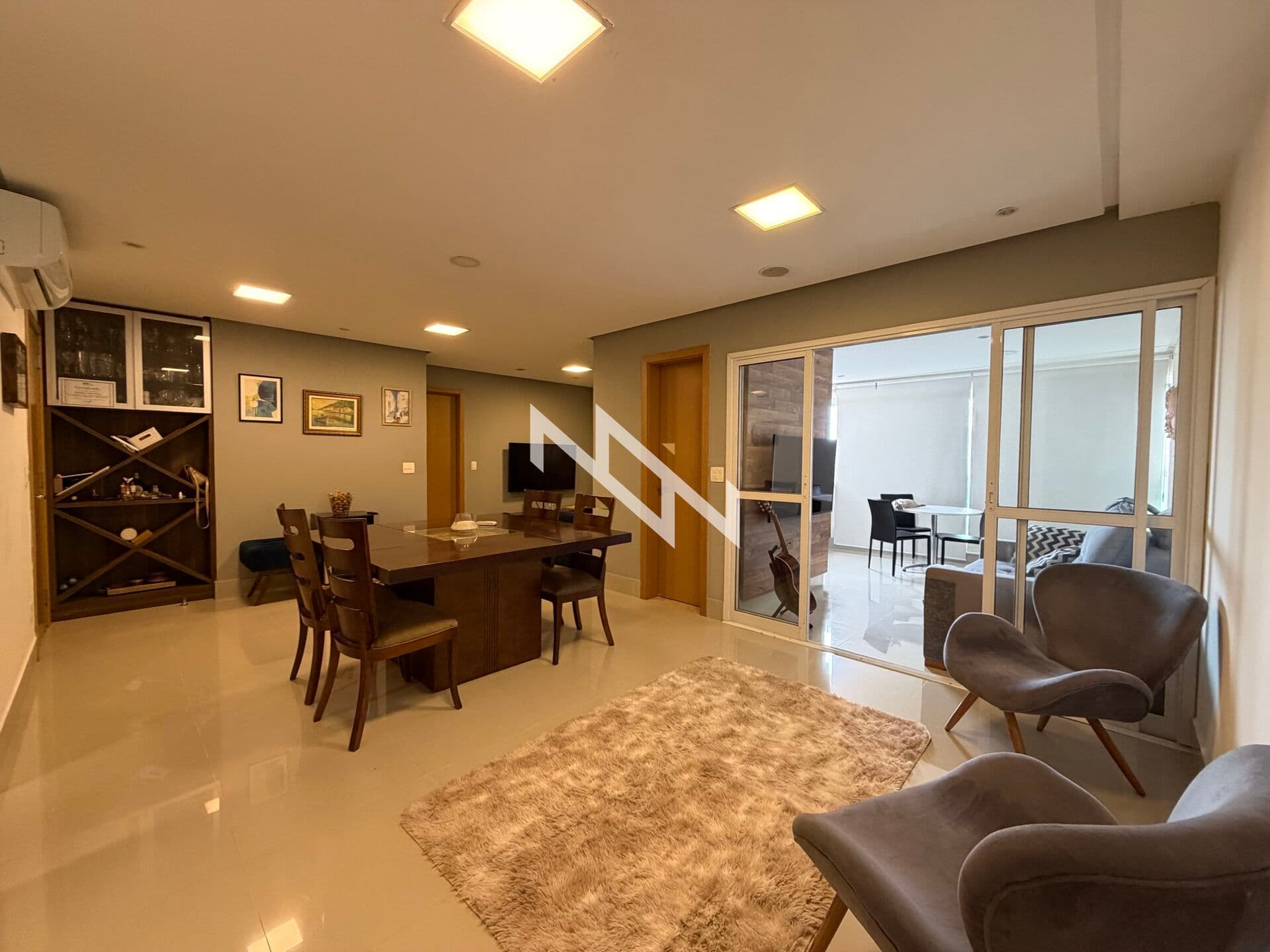 Apartamento 3 suítes - Setor Bueno