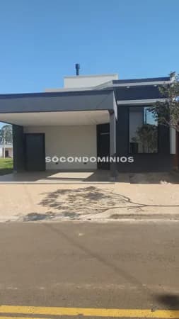 Casa térrea com 3 quartos à venda no Ágape. Condomínio fechado em Piracicaba SP