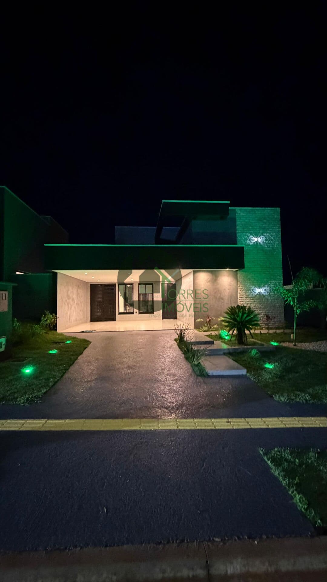 Casa em Senador Canedo - Terras Alpha Residencial 2