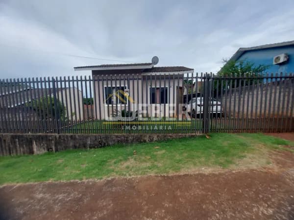 Casa em Medianeira - Loteamento Florença