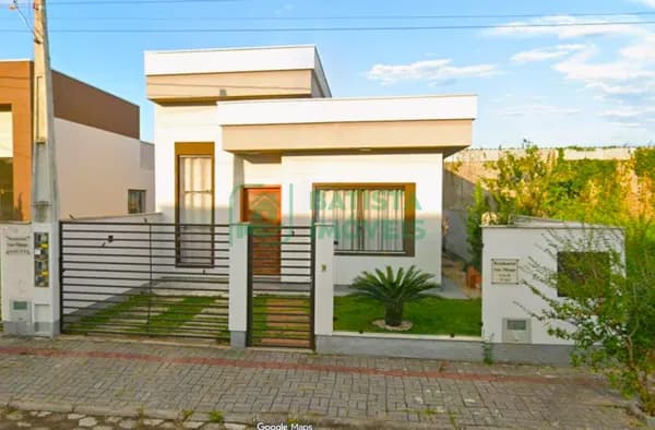 Casa em São João Batista - Centro