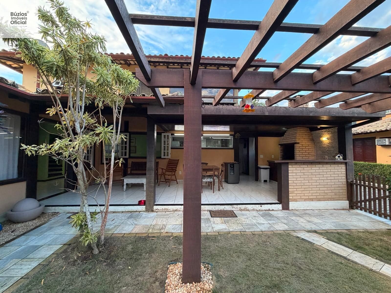 Casa em Condomínio próximo ao Centro de Búzios