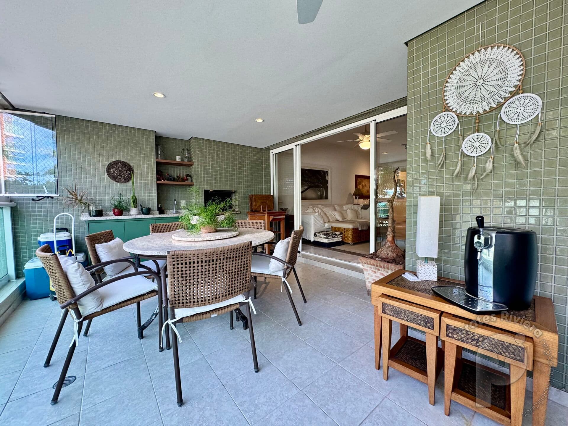 Apartamento à Venda na Riviera de São Lourenço | Vista Mar | 130m²