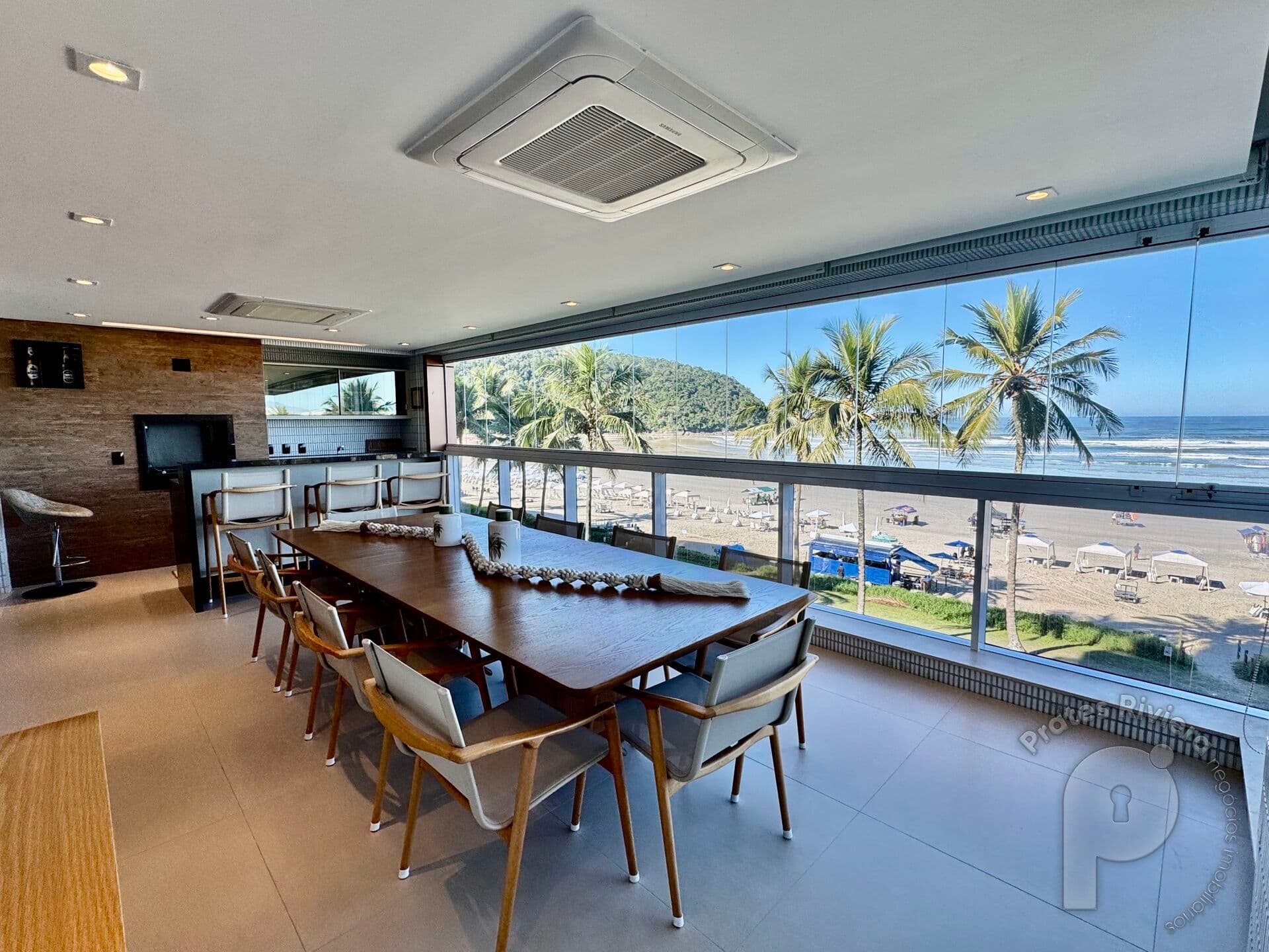 Apartamento de Luxo à Venda na Riviera de São Lourenço | Belvedere Frente Mar | 4 Suítes