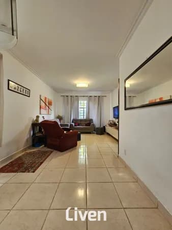 CASA À VENDA COM 3 QUARTOS, 101 M² - JARDIM DAS INDÚSTRIAS!!
