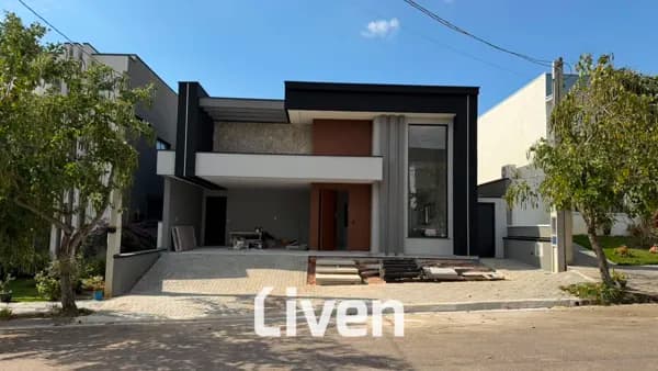 CASA EM CONDOMÍNIO À VENDA COM 3 QUARTOS, 168M² NO TERRAS DO VALE.
