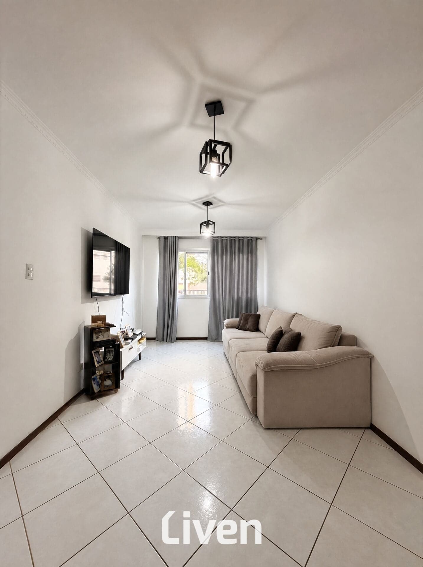 Apartamento de 98 m² no Bosque dos Eucaliptos por 500 mil reais