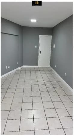 Sala comercial com 30m2 no Centro de Itajaí