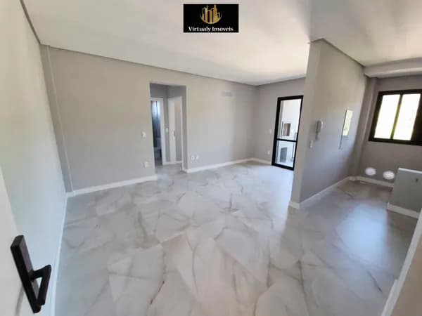 Apartamento andar alto no Edifício Manu Bay na Praia Brava em Itajaí