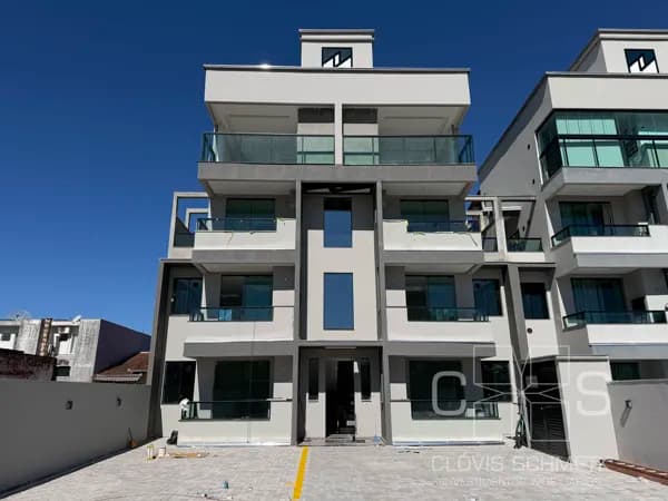 Apartamento em Balneário Piçarras - Itacolomi