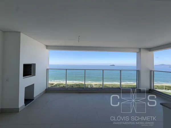Apartamento Alto Padrão FRENTE MAR em Balneário Piçarras/SC