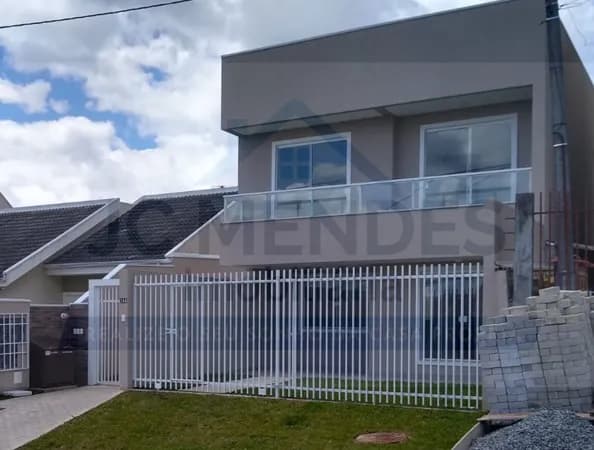 🏡 SOBRADO NO BAIRRO ALTO | CONFORTO, LOCALIZAÇÃO E ÓTIMO CUSTO-BENEFÍCIO